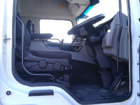 三菱ふそうスーパーグレートアルミウイング大型（10t）[写真25]