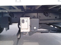 UDトラックスクオンアルミウイング大型（10t）[写真14]