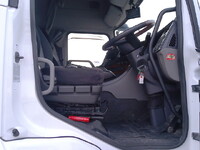 UDトラックスクオンアルミウイング大型（10t）[写真25]