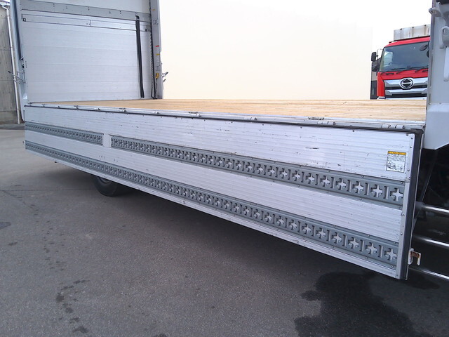 日野レンジャーアルミウイング増トン（6t・8t）[写真21]