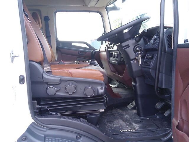 日野レンジャーアルミウイング増トン（6t・8t）[写真24]