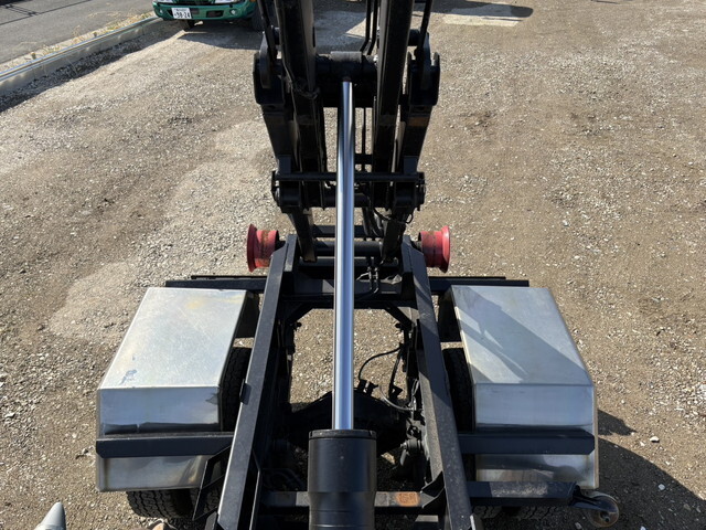 日産アトラスコンテナ専用車小型（2t・3t）[写真10]