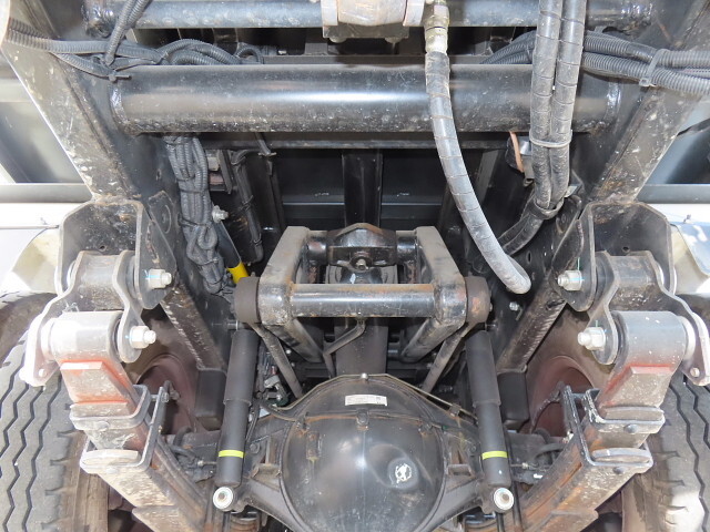 三菱ふそうキャンターダンプ小型（2t・3t）[写真11]