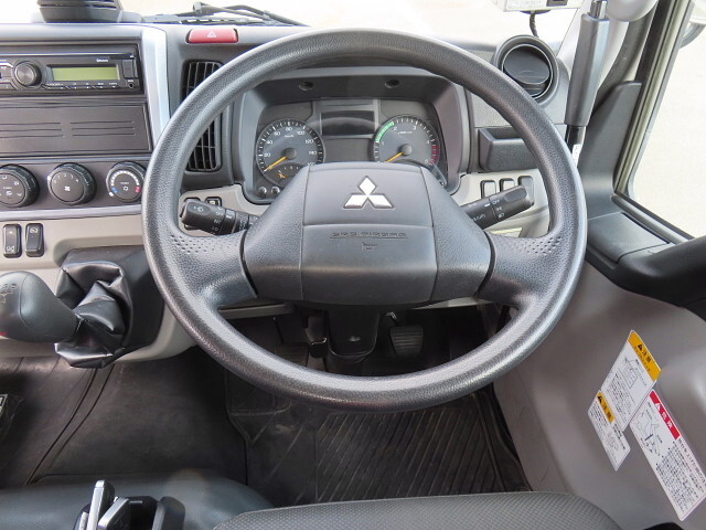 三菱ふそうキャンターダンプ小型（2t・3t）[写真20]