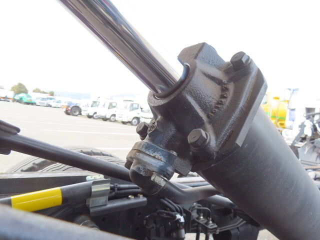 三菱ふそうキャンターダンプ小型（2t・3t）[写真33]