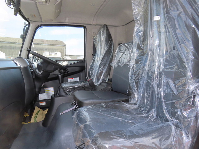 三菱ふそうファイターダンプ中型（4t）[写真17]