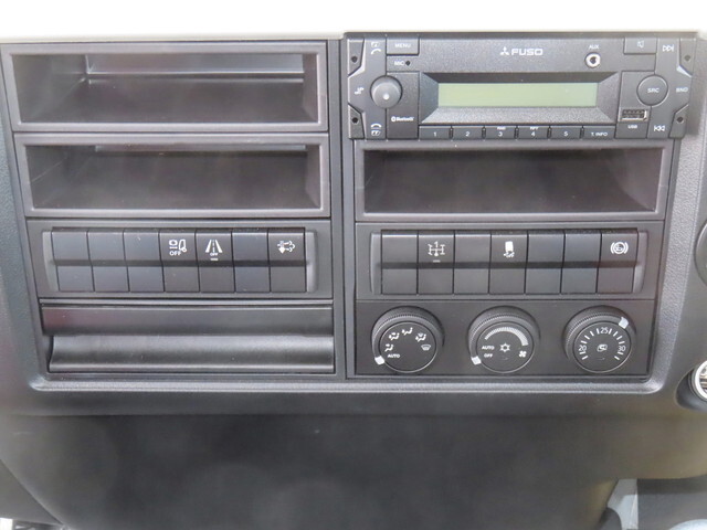 三菱ふそうファイターダンプ中型（4t）[写真20]