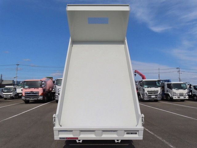 三菱ふそうファイターダンプ中型（4t）[写真26]
