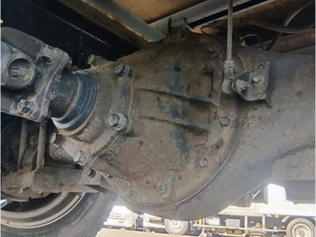 日野デュトロ平ボディ小型（2t・3t）[写真11]