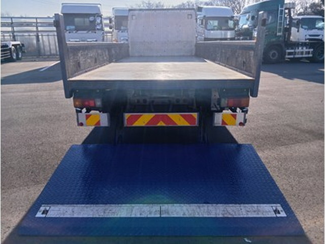 日野デュトロ平ボディ小型（2t・3t）[写真06]