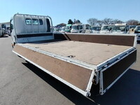 日野デュトロ平ボディ小型（2t・3t）[写真09]