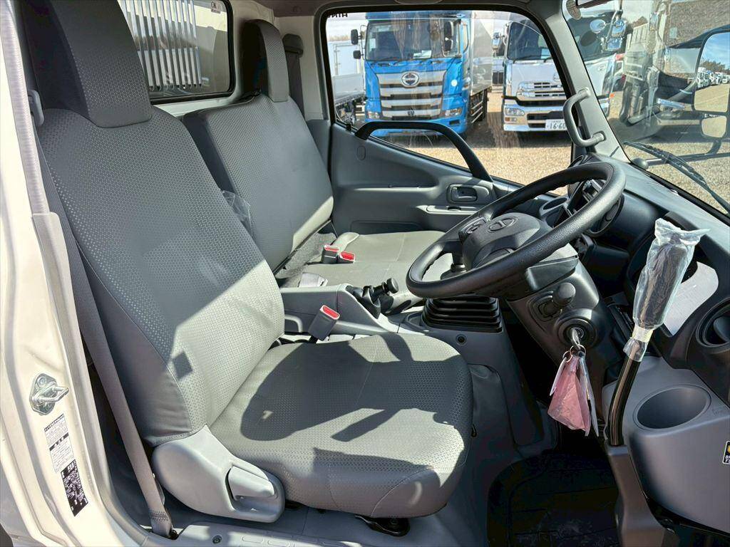 日野デュトロダンプ小型（2t・3t）[写真20]