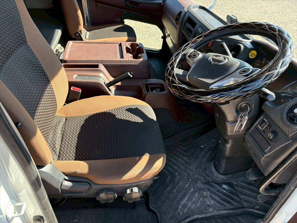 日野レンジャーアルミウイング増トン（6t・8t）[写真21]