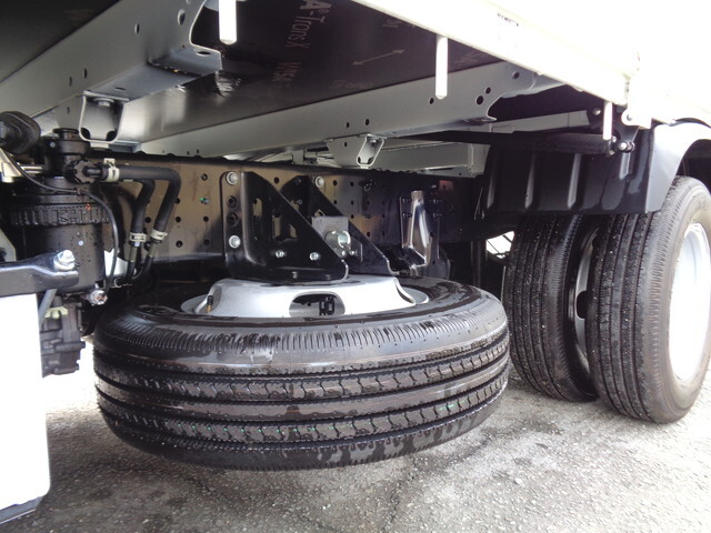 日野デュトロ平ボディ小型（2t・3t）[写真21]