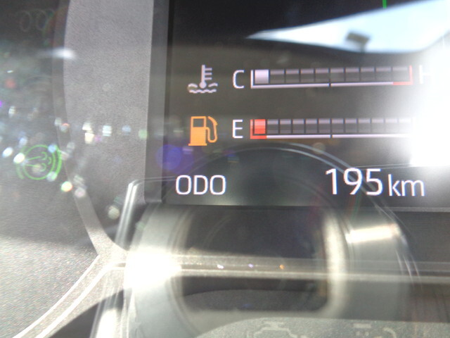 日野デュトロ平ボディ小型（2t・3t）[写真06]