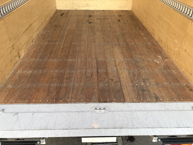 トヨタダイナアルミバン小型（2t・3t）[写真21]