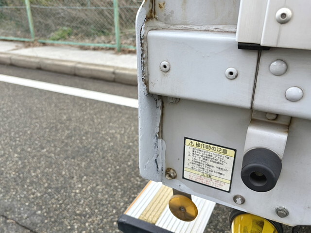 いすゞエルフアルミウイング小型（2t・3t）[写真38]