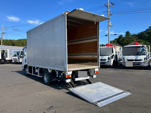 いすゞエルフアルミバン小型（2t・3t）[写真12]