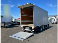 いすゞエルフアルミバン小型（2t・3t）[写真15]