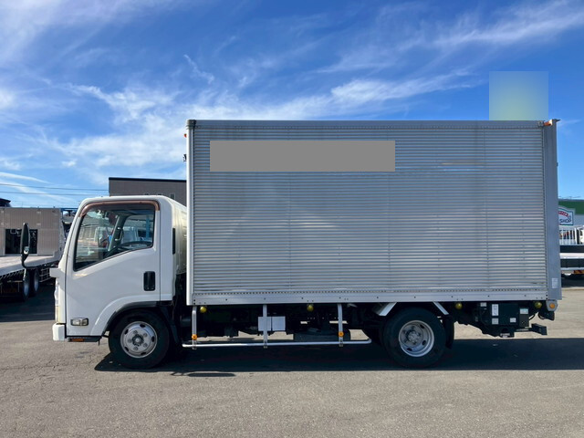 いすゞエルフアルミバン小型（2t・3t）[写真16]