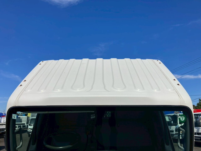 いすゞエルフアルミバン小型（2t・3t）[写真25]