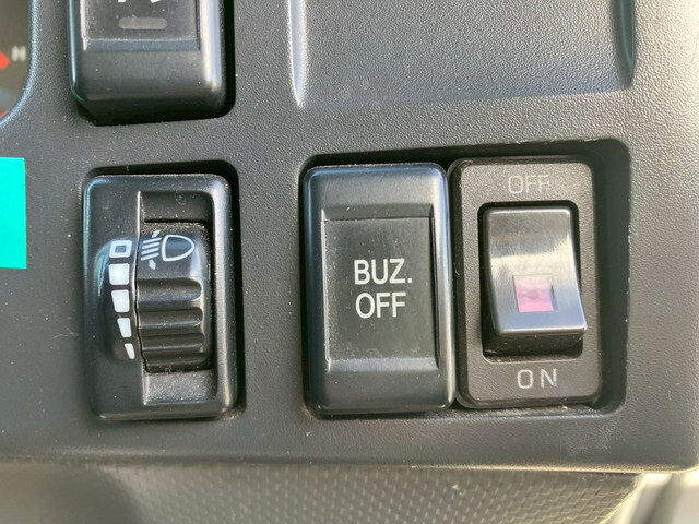 いすゞエルフアルミバン小型（2t・3t）[写真34]