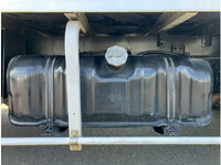 いすゞエルフアルミバン小型（2t・3t）[写真38]