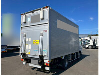 いすゞエルフアルミバン小型（2t・3t）[写真05]