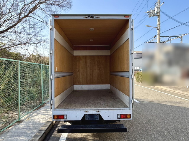 日野デュトロパネルバン小型（2t・3t）[写真13]