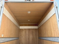 日野デュトロパネルバン小型（2t・3t）[写真16]