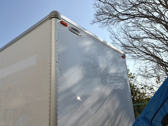 日野デュトロパネルバン小型（2t・3t）[写真20]