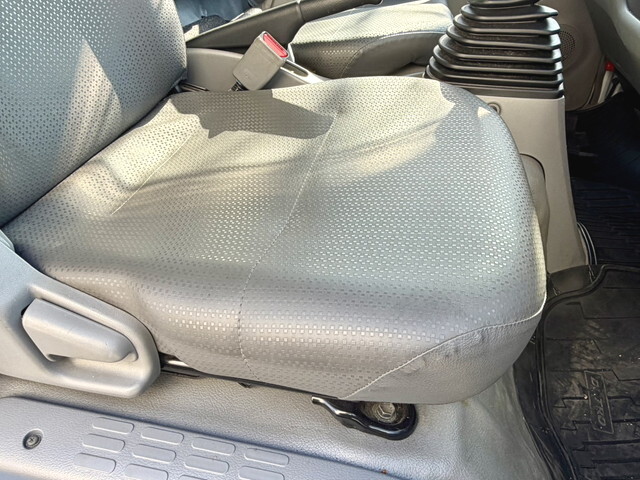 日野デュトロパネルバン小型（2t・3t）[写真05]