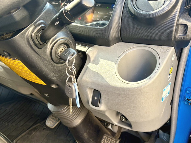 日野デュトロパネルバン小型（2t・3t）[写真06]