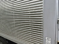 いすゞエルフアルミバン小型（2t・3t）[写真41]