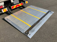 日野デュトロアルミバン小型（2t・3t）[写真11]