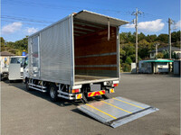 日野デュトロアルミバン小型（2t・3t）[写真13]