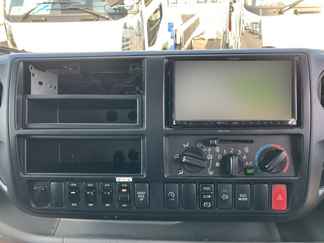 日野デュトロアルミバン小型（2t・3t）[写真32]