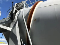 日野レンジャーミキサー車（コンクリートミキサー）増トン（6t・8t）[写真33]