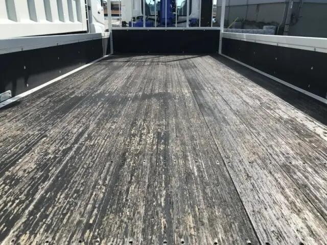 日野レンジャークレーン4段増トン（6t・8t）[写真21]