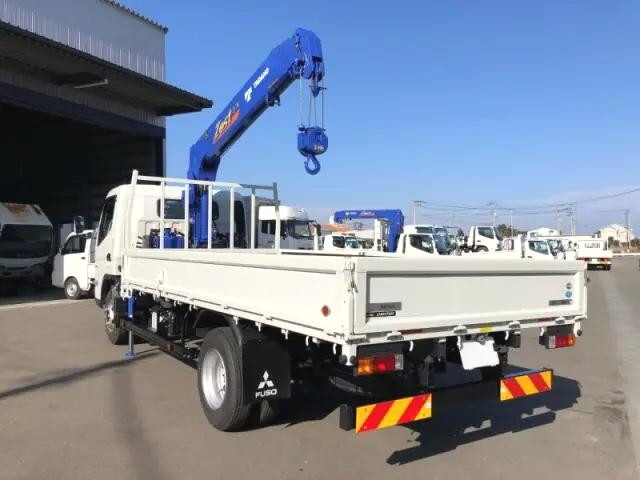 三菱ふそうキャンタークレーン5段小型（2t・3t）[写真04]
