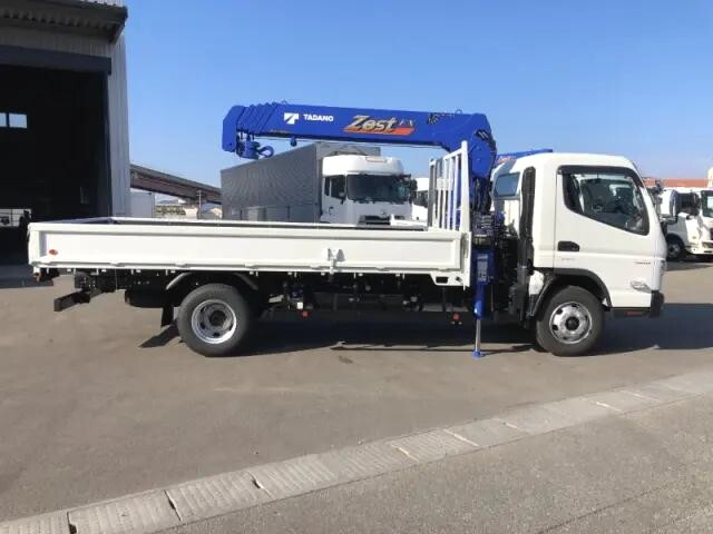 三菱ふそうキャンタークレーン5段小型（2t・3t）[写真05]