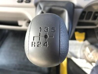 三菱ふそうキャンタークレーン5段小型（2t・3t）[写真10]