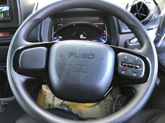 三菱ふそうキャンターダンプ小型（2t・3t）[写真10]