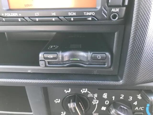 日野デュトロ平ボディ小型（2t・3t）[写真12]