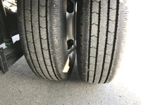 日野デュトロ平ボディ小型（2t・3t）[写真22]