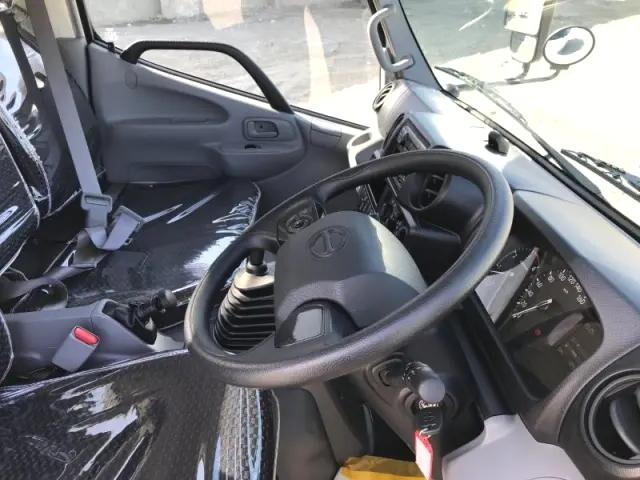 日野デュトロ平ボディ小型（2t・3t）[写真06]