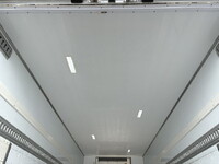 いすゞフォワード冷凍車（冷蔵車）増トン（6t・8t）[写真12]