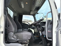 いすゞフォワード冷凍車（冷蔵車）増トン（6t・8t）[写真33]