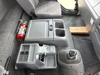 いすゞフォワード冷凍車（冷蔵車）増トン（6t・8t）[写真36]