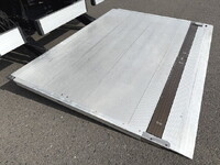 日野デュトロ保冷バン小型（2t・3t）[写真11]